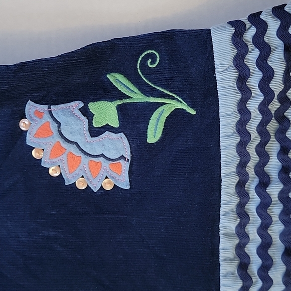 Hartstrings 4T Toddler Girls Corduroy Dress Jumper Embroidery Applique - Picture 2 of 9